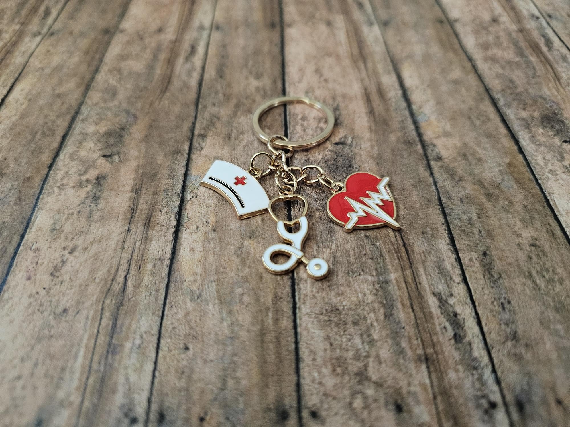 Nurse Appreciation Keychain Gift Set, Enamel Nurse Cap and Heart Charm, Thank You Gift for Healthcare Workers, Nurse Week