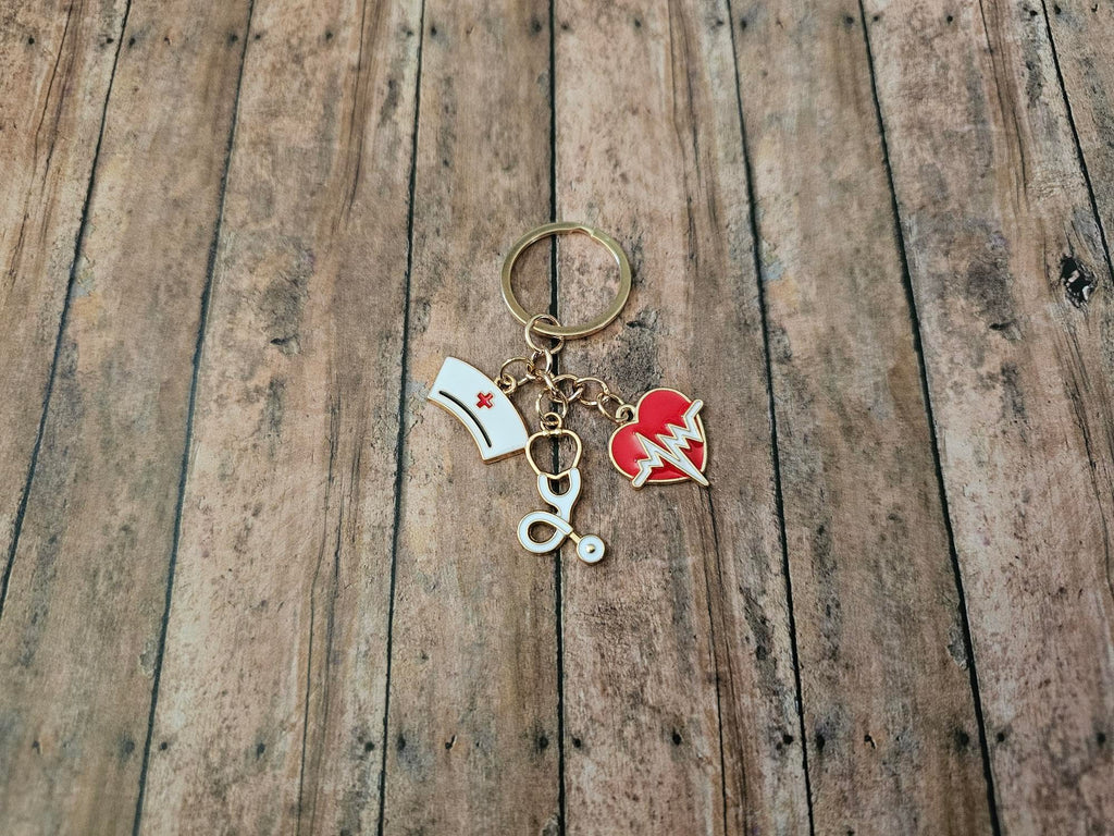 Nurse Appreciation Keychain Gift Set, Enamel Nurse Cap and Heart Charm, Thank You Gift for Healthcare Workers, Nurse Week