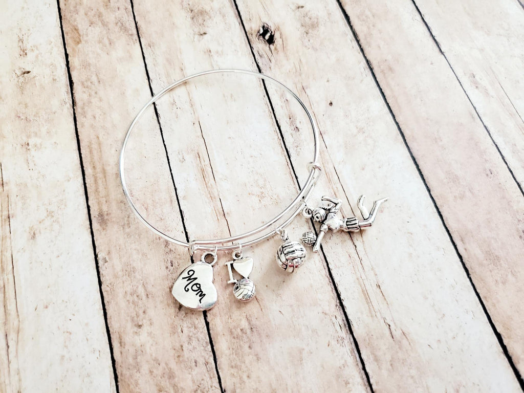 Volleyball Mom Bracelet | Team Mom Gift, Sports Mama Jewelry, Volleyball Heart Charm