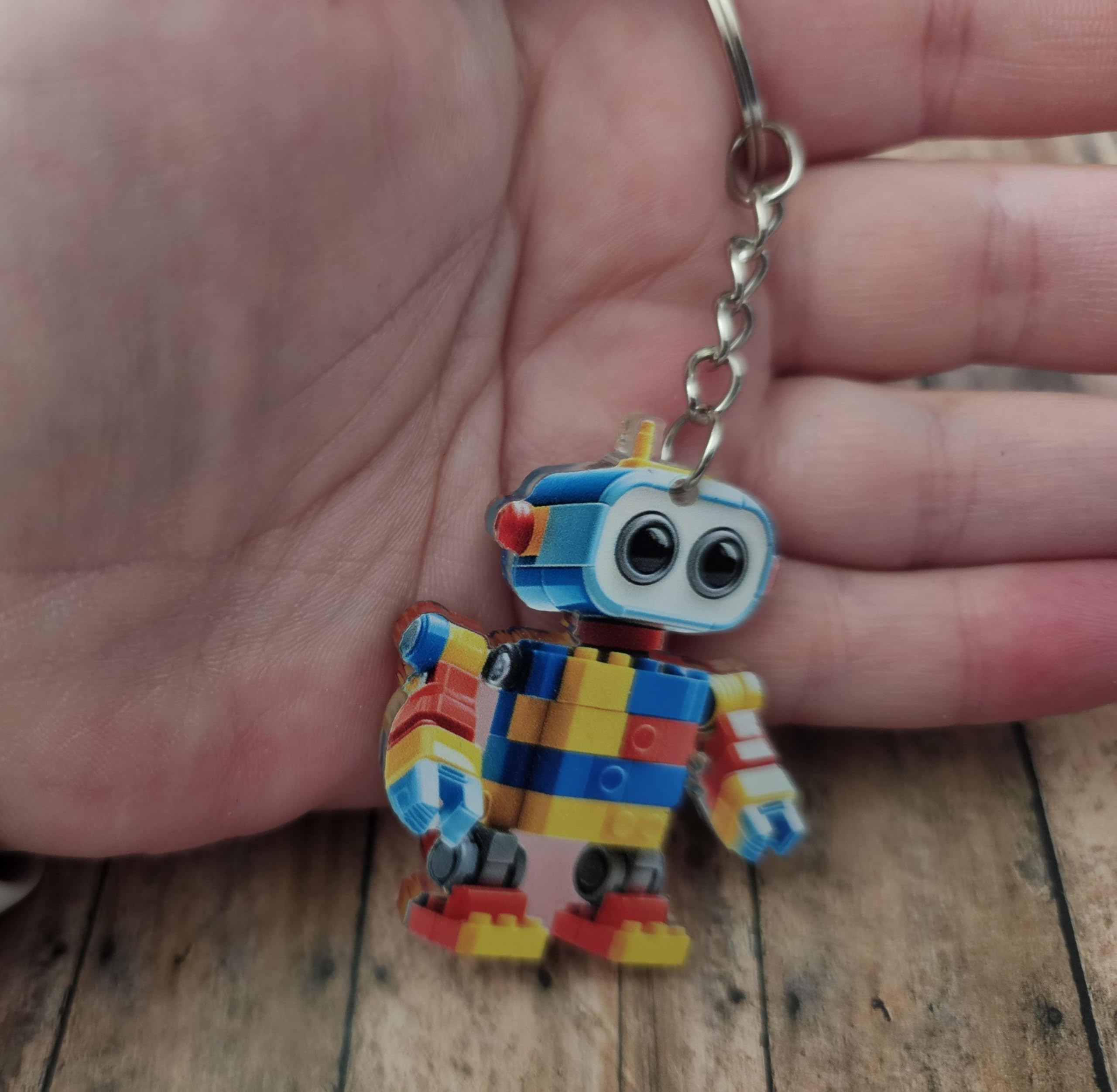 Colorful Block Robot Keychain, Cute Mini Robot Bag Charm, Backpack Accessory, Fun Gift for Kids and Adults